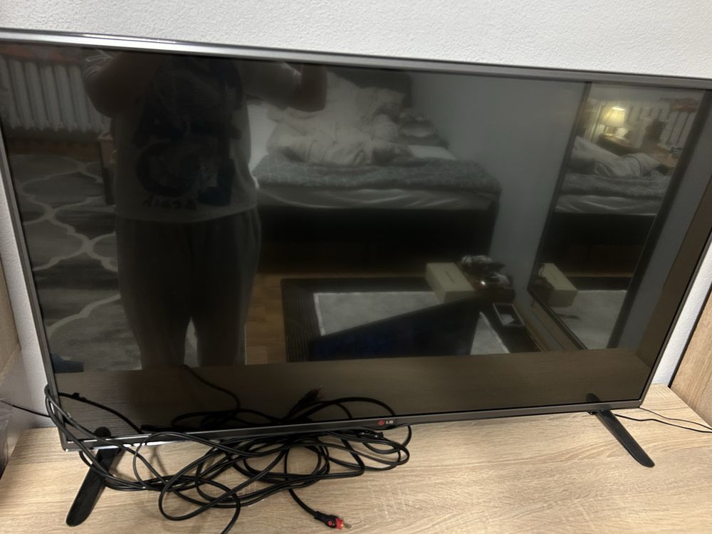 LG LB5500 Matowy stan idealny