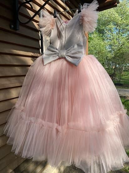 Плаття рожеве пишна з бантом новорічна дитяча святкове пишне нов