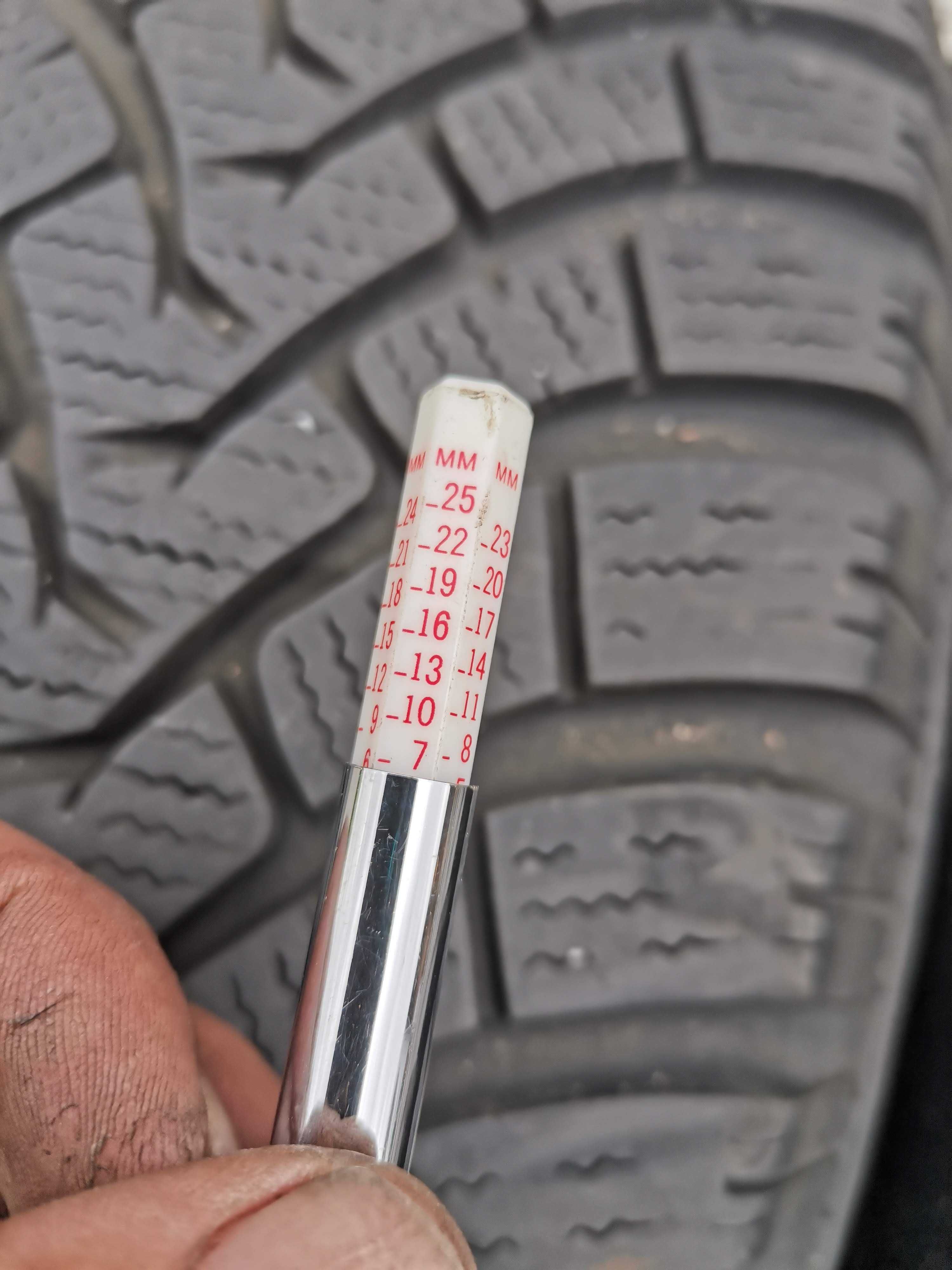* 2 Opony zimowe Falken EUROWINTER HS01 Reifen 225 65 R17