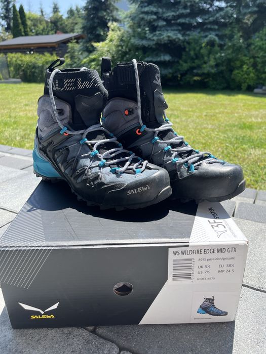 Wysokie damskie buty trekkingowe Salewa