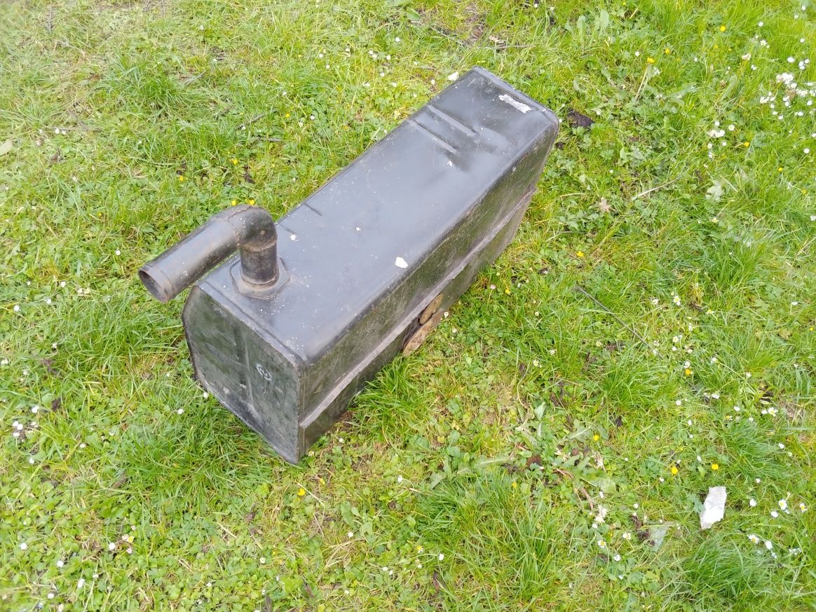 Zbiornik na paliwo 70l