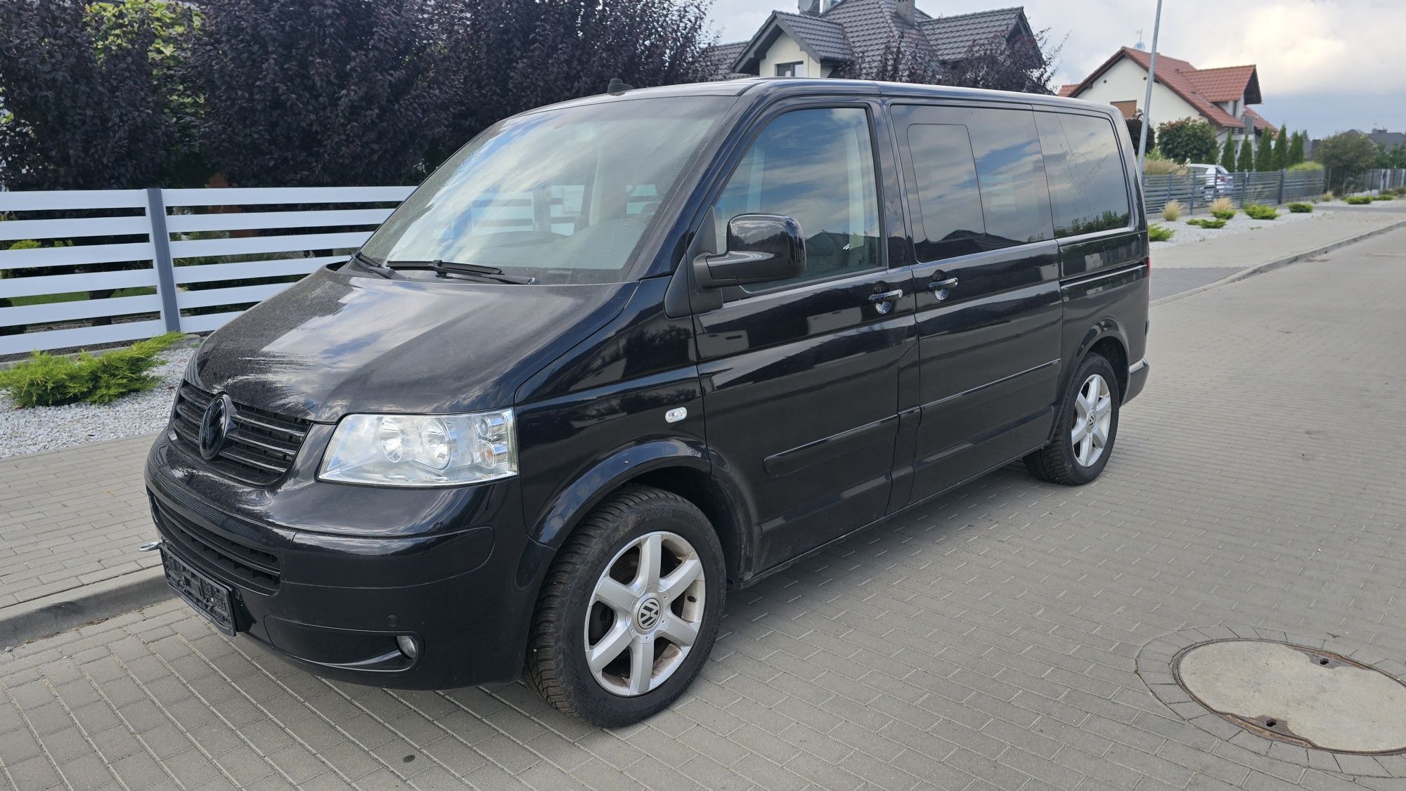 Multivan 2.5 TDI 174KM niski przebieg uszkodzony silnik