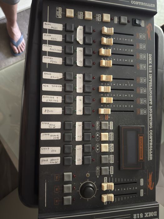 Mesa luzes Dmx 512 INTELLIGENT