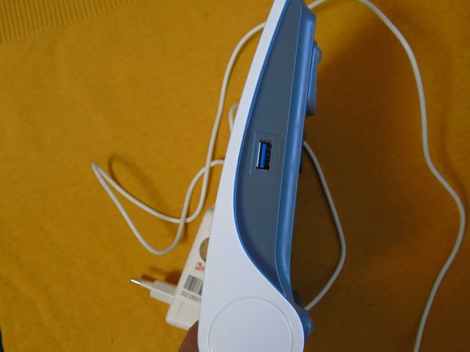 Wi-Fi роутер FRITZ!Box 7590 RD 2 діапазони білого кольору