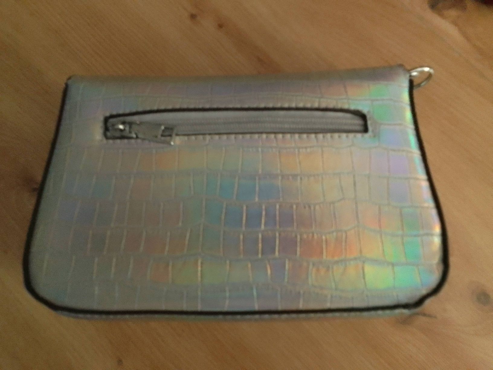 Sprzedam torebkę holo