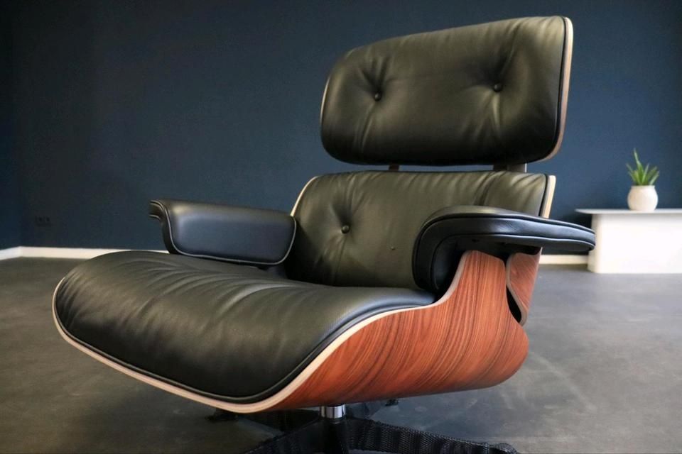 Poltrona Vitra Lounge Eames completamente nova! Poltrona e apoio para