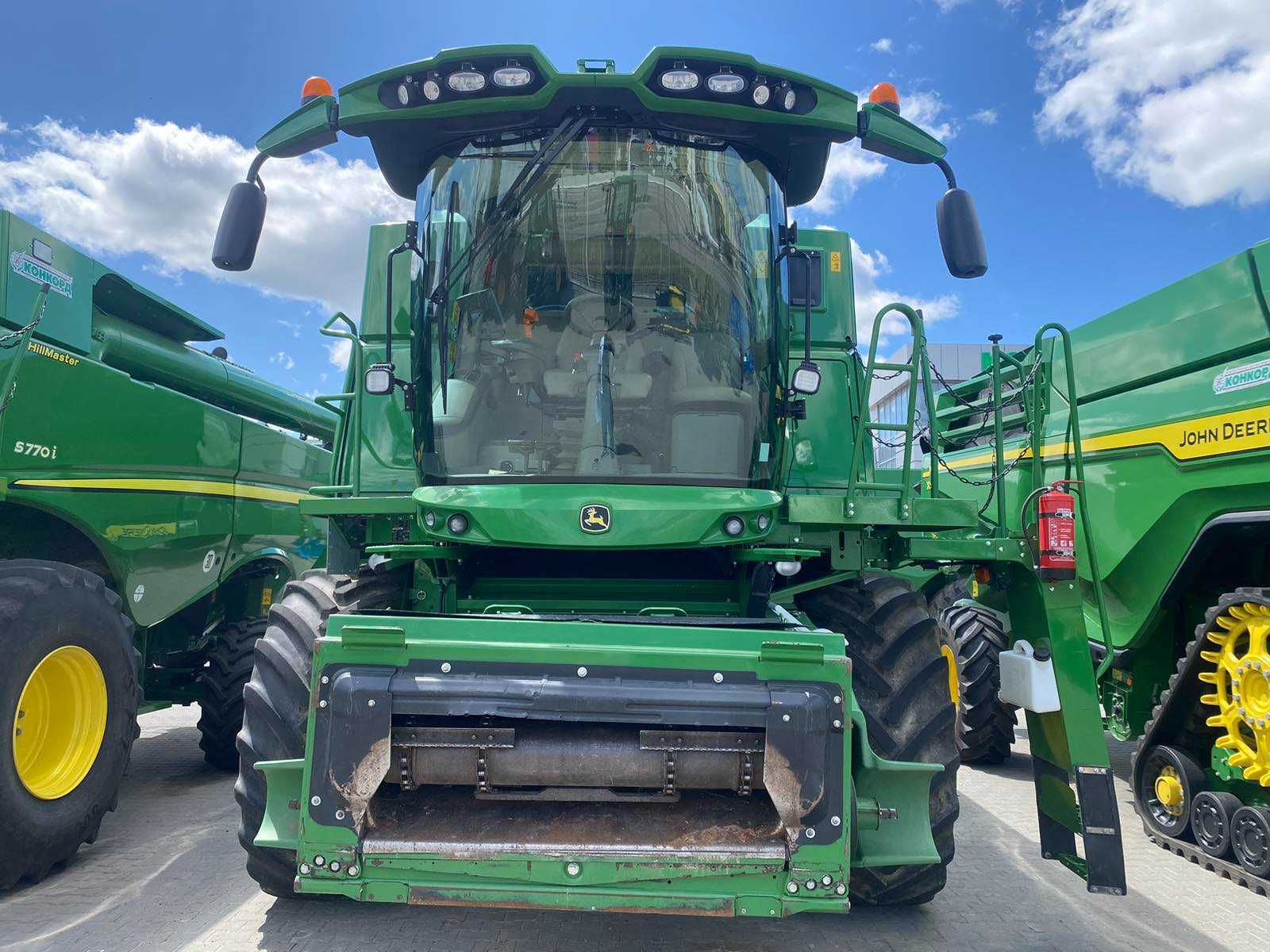 Комбайн John Deere
S770i