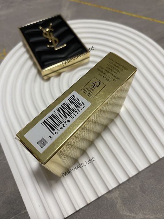 Тіні Saint Laurent