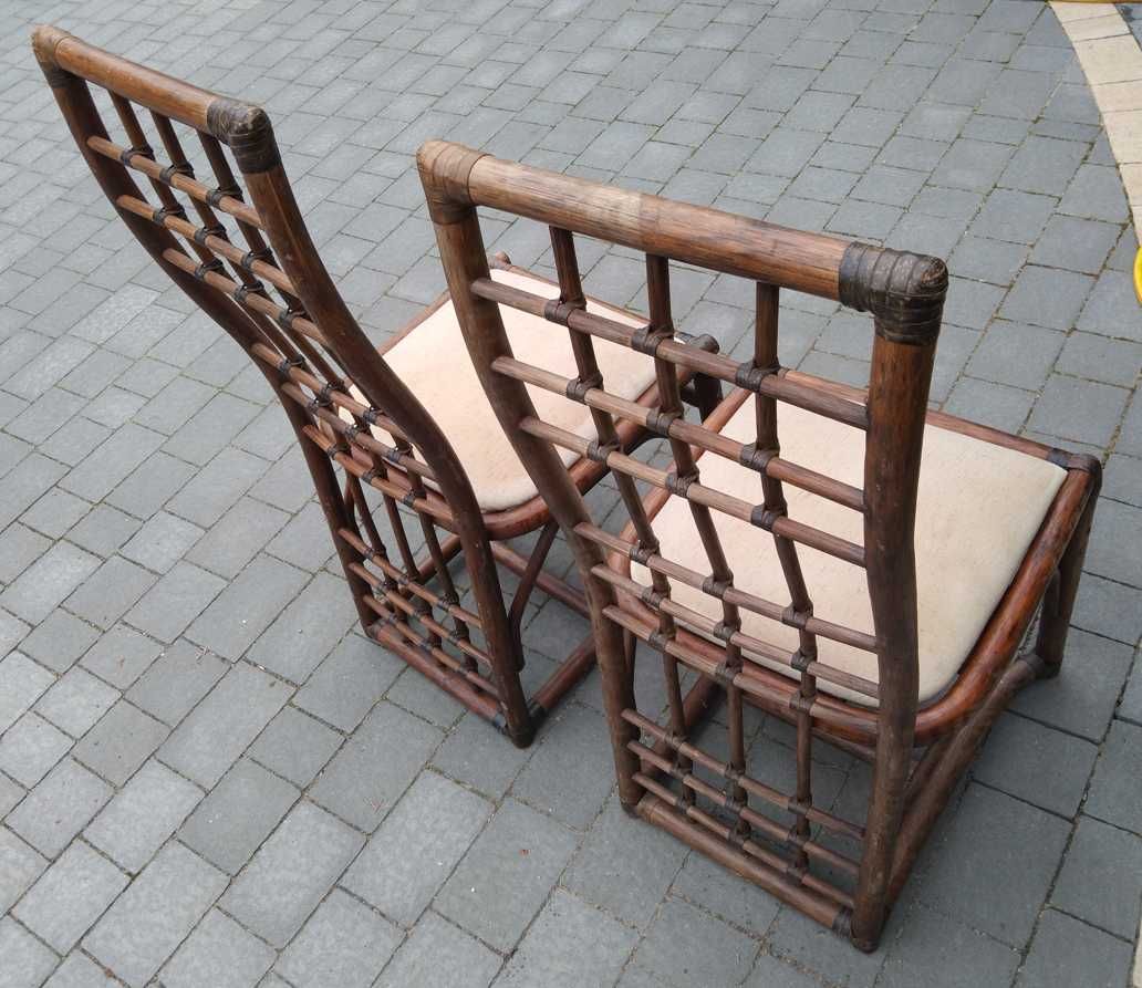 krzesło bambusowe