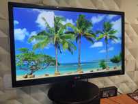 Монитор Full HD IPS (1920x1080) / диагональ - 23" / LG 23EA53T-P