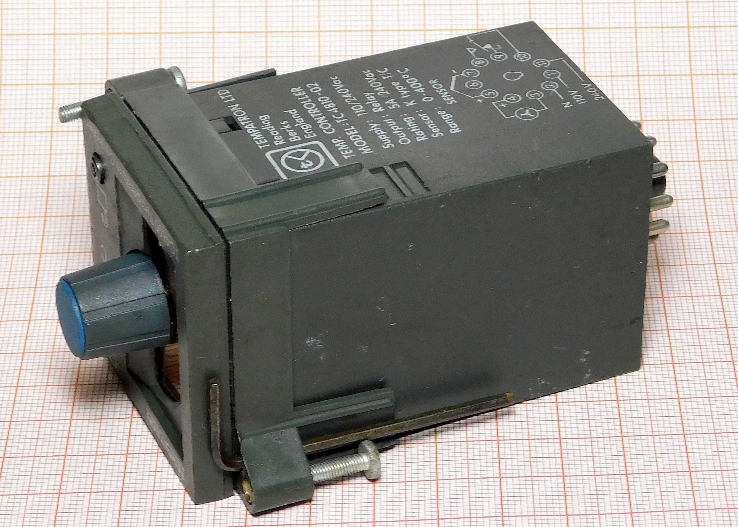 Regulator temperatury 240V 5A TC4810 02 TEMPARTON England [065]