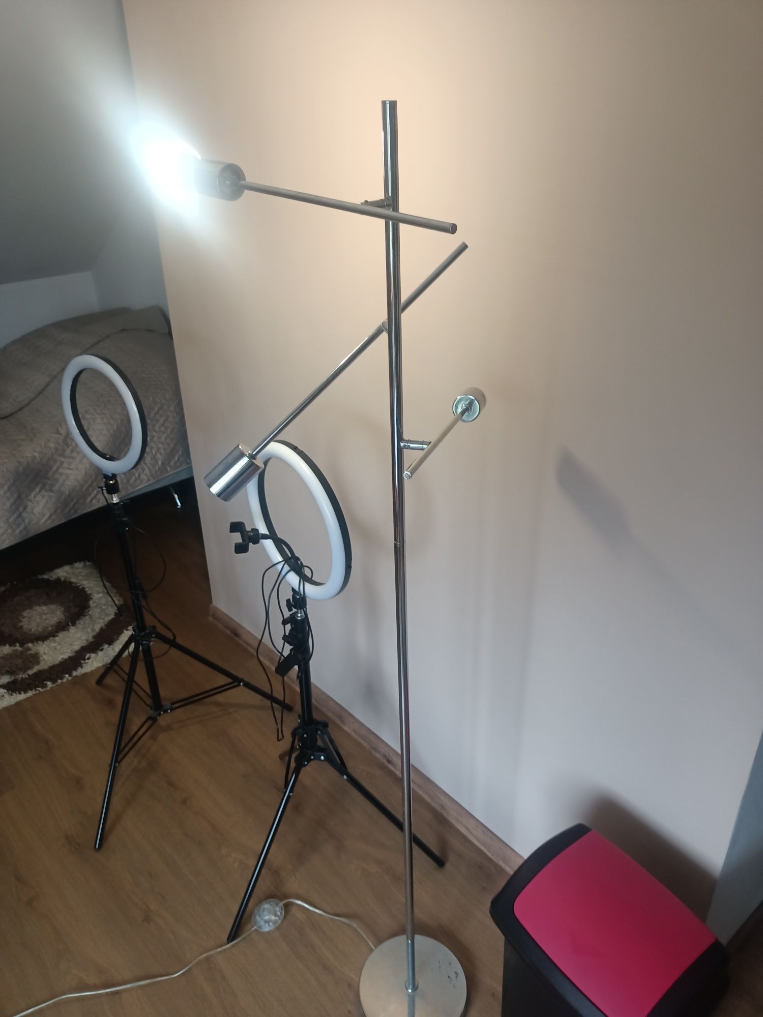 Lampa pierścieniowa LED rgb