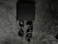 playstation slim 4 500gb + pad + gry + kable