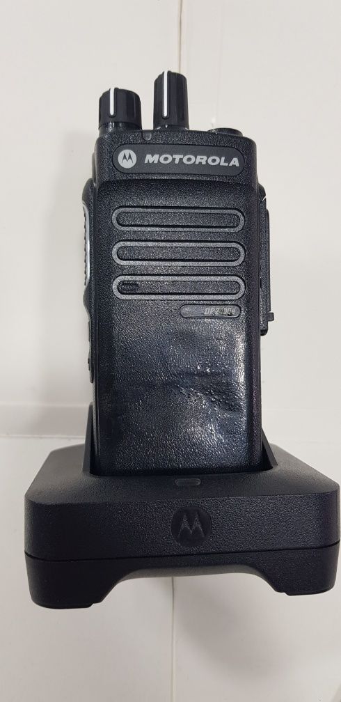 Рація Motorola DP2400e