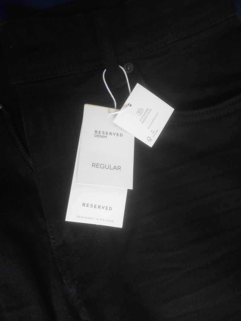 Spodnie Reserved czarne 32/32 (Regular)