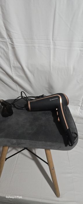 Suszarka do włosów  manta