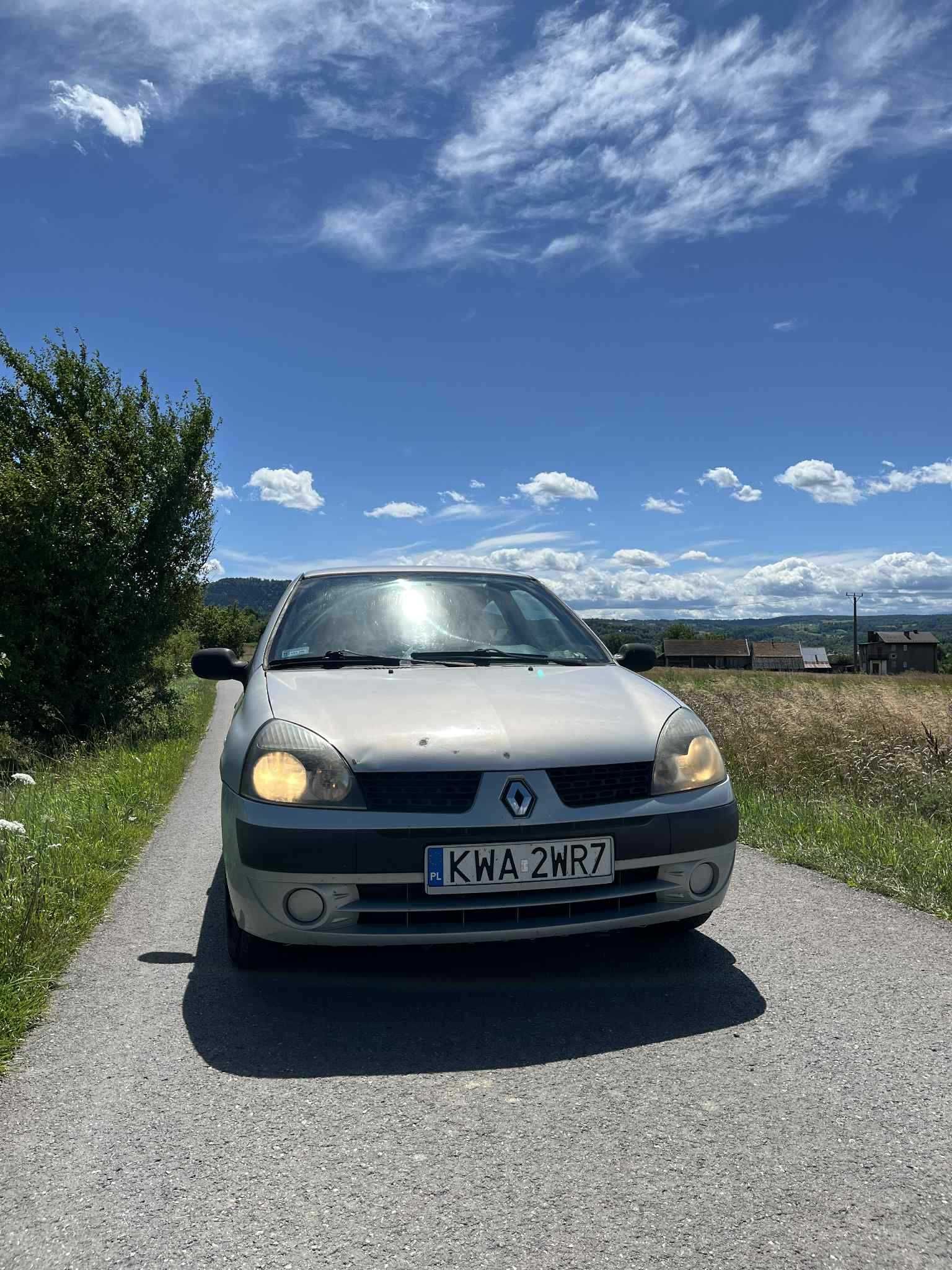 Renault Clio 2 1.2 benzyna