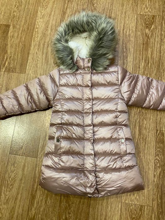 Зимняя куртка на девочку