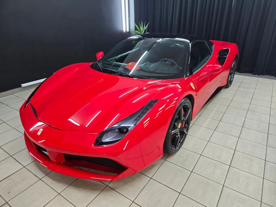 Ferrari 488 Pełen serwis / Akrapovic / Stan Idealny / FV 23% !