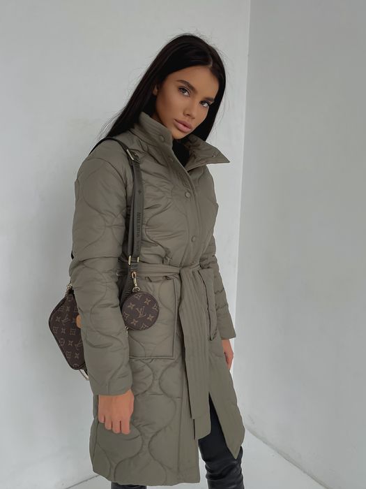 Пальто стёганое цвета хаки