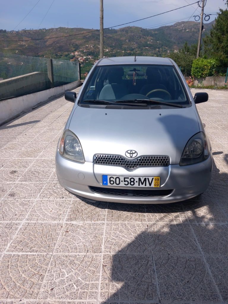 Toyota Yaris 1.0 VVTI