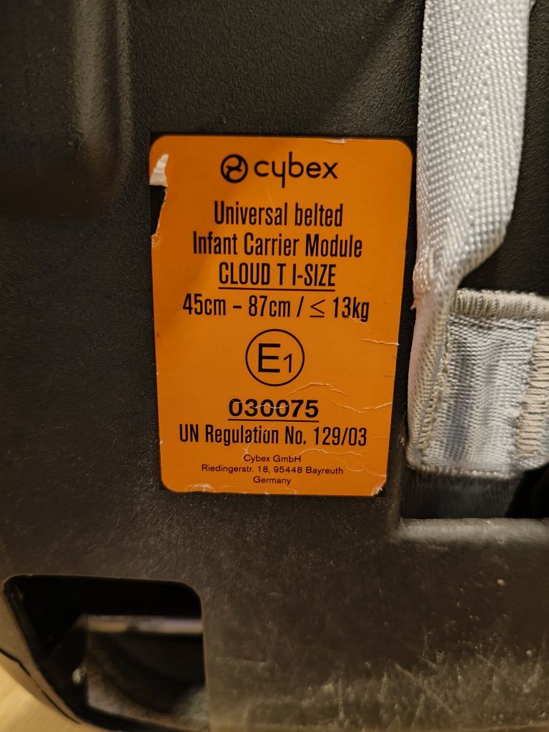 Fotelik Cybex Cloud T i-Size + adaptery do bazy wózka STAN IDEALNY