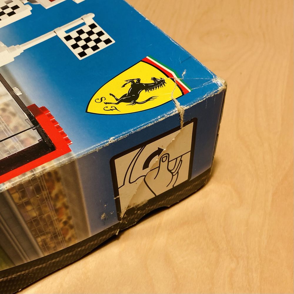 LEGO 8672 Racers Ferrari Finish Line Novo