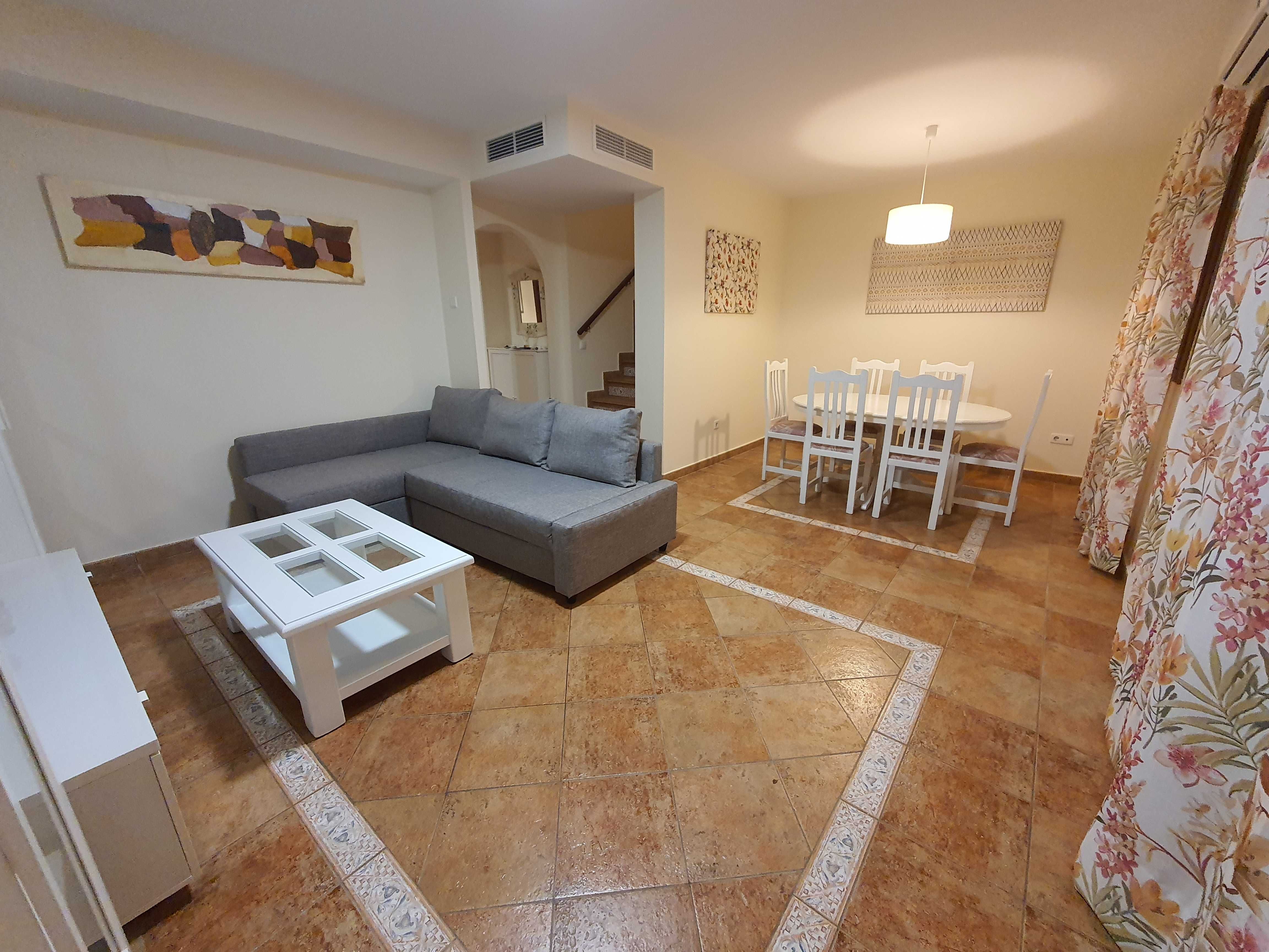 Moradia T3 para férias com piscina