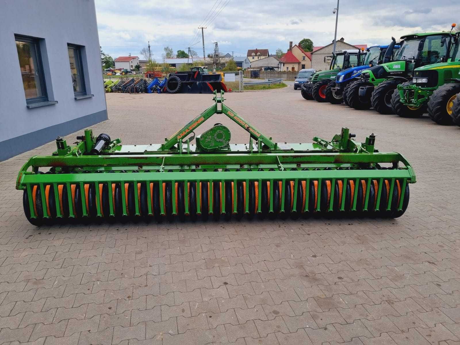 Agregat uprawowy  Amazone KG 4000 Special wał gomowy KW 580