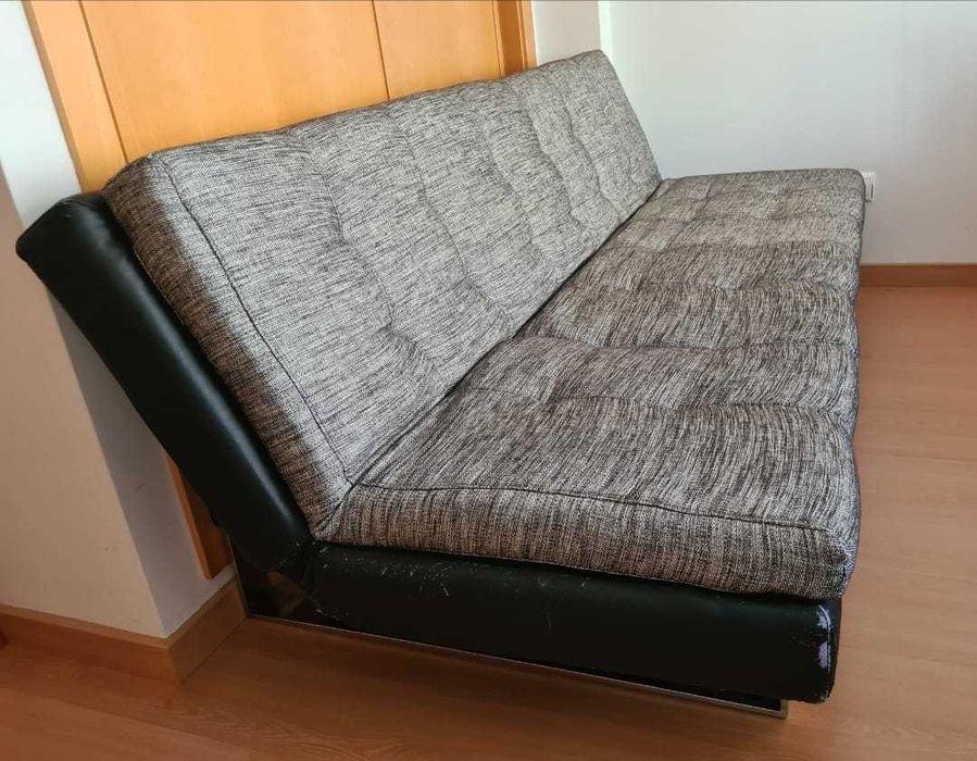 Sofá /Cama pouco uso