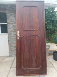 Porta de madeira