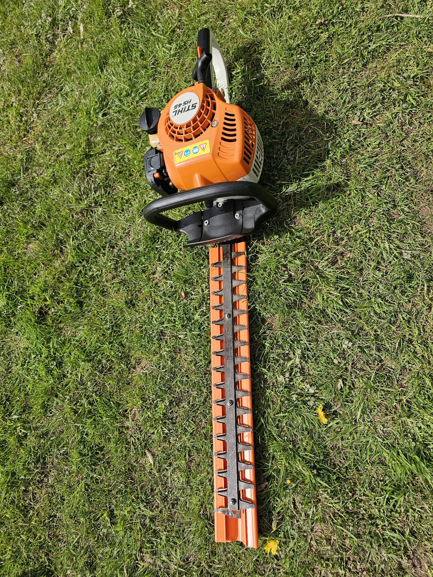 Nożyce do żywopłotu STIHL HS 45. Benzyna dwusuw