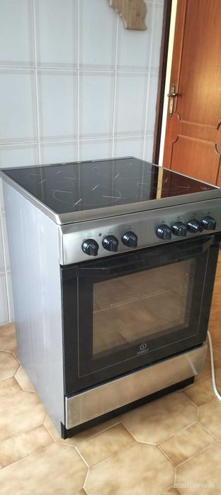 Fogão Indesit 16VMH2A(X)/NL