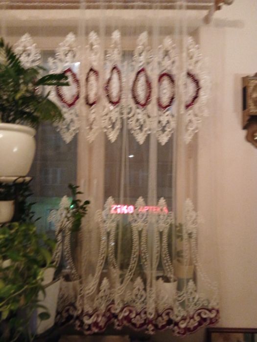 Elegancka haftowa firana