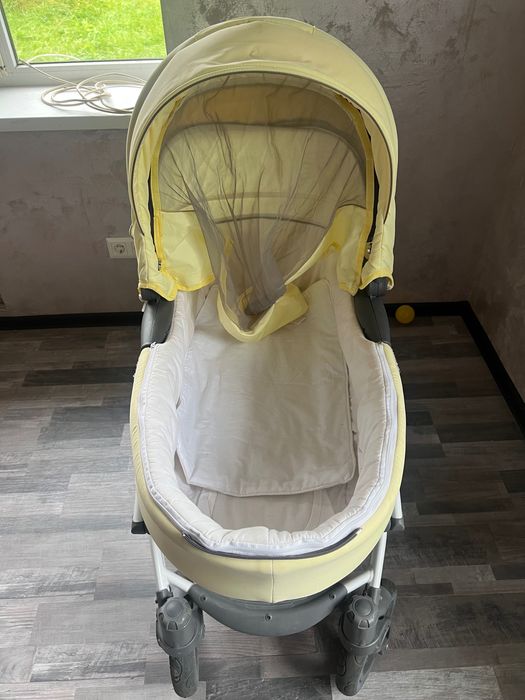 —Продам— коляску