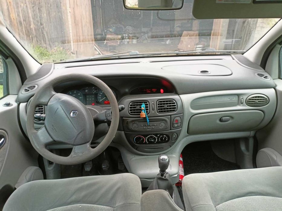 Renault Scenic 1,9 DCI 2002 przebieg 387tys km