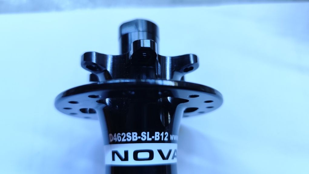 Piasta tył tylna Novatec! 32h, 148mm D462SB-SL B12