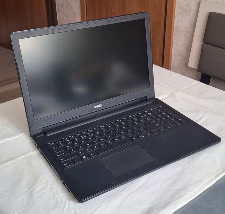 Laptop Dell Inspiron 15-3567