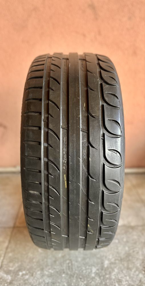 Riken 245/40/R19