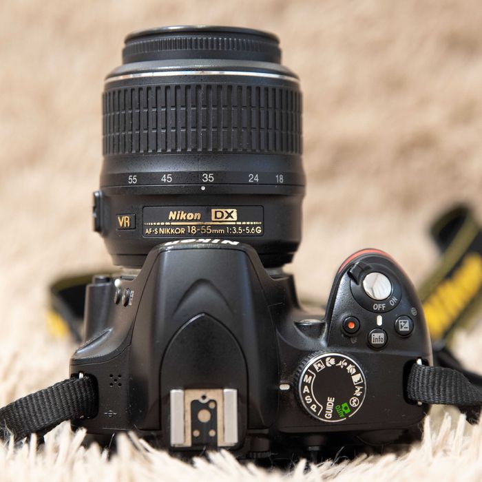 Nikon Yongnuo 50mm f1.8 / 18-55 / Nikkor 18-35mm 1:3.5-4.5D AF/ D3200