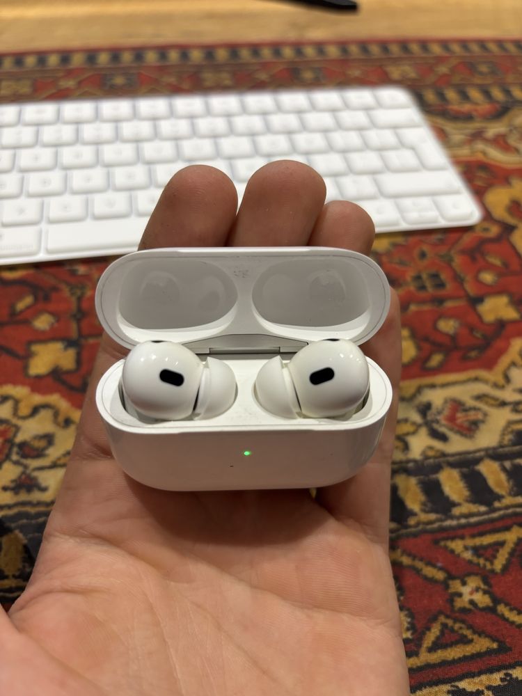 AirPods Pro 2 (lightning)