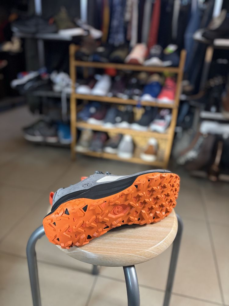 Кросівки Timberland. Розмір в наявності 43(27 см)