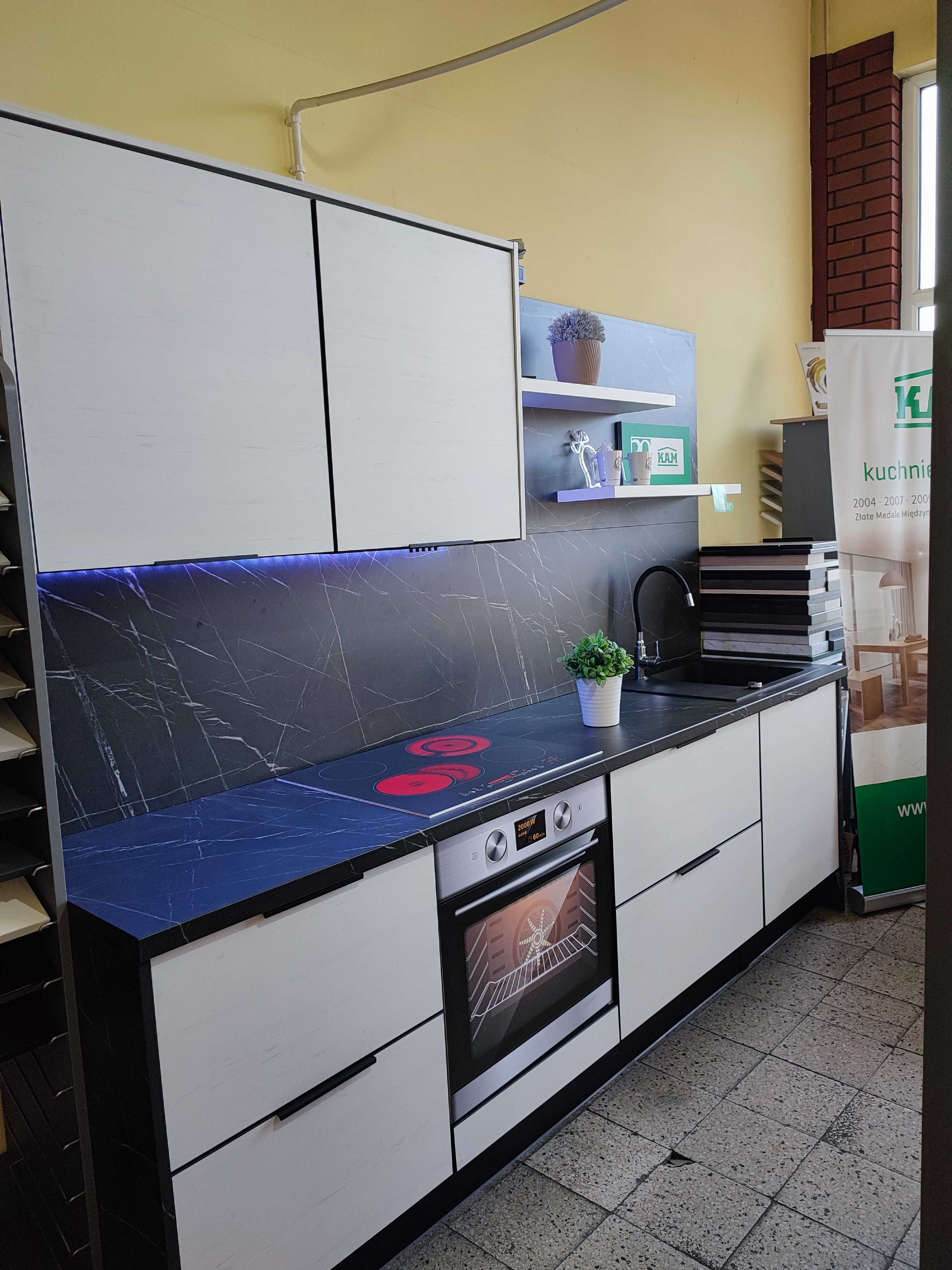 Piękna Kuchnia z Ekspozycji 264 cm Kolor Sosna Andersen/ Obrzeże Black