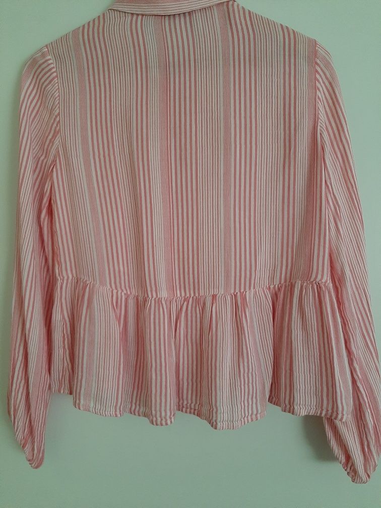 Camisa/ Blusa Stradivarius