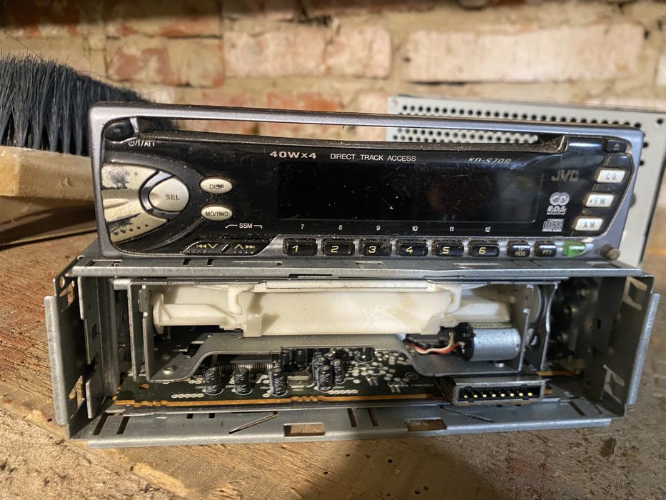 JVC Kd-s70r  автомагнитола на запчасти или ремонт
