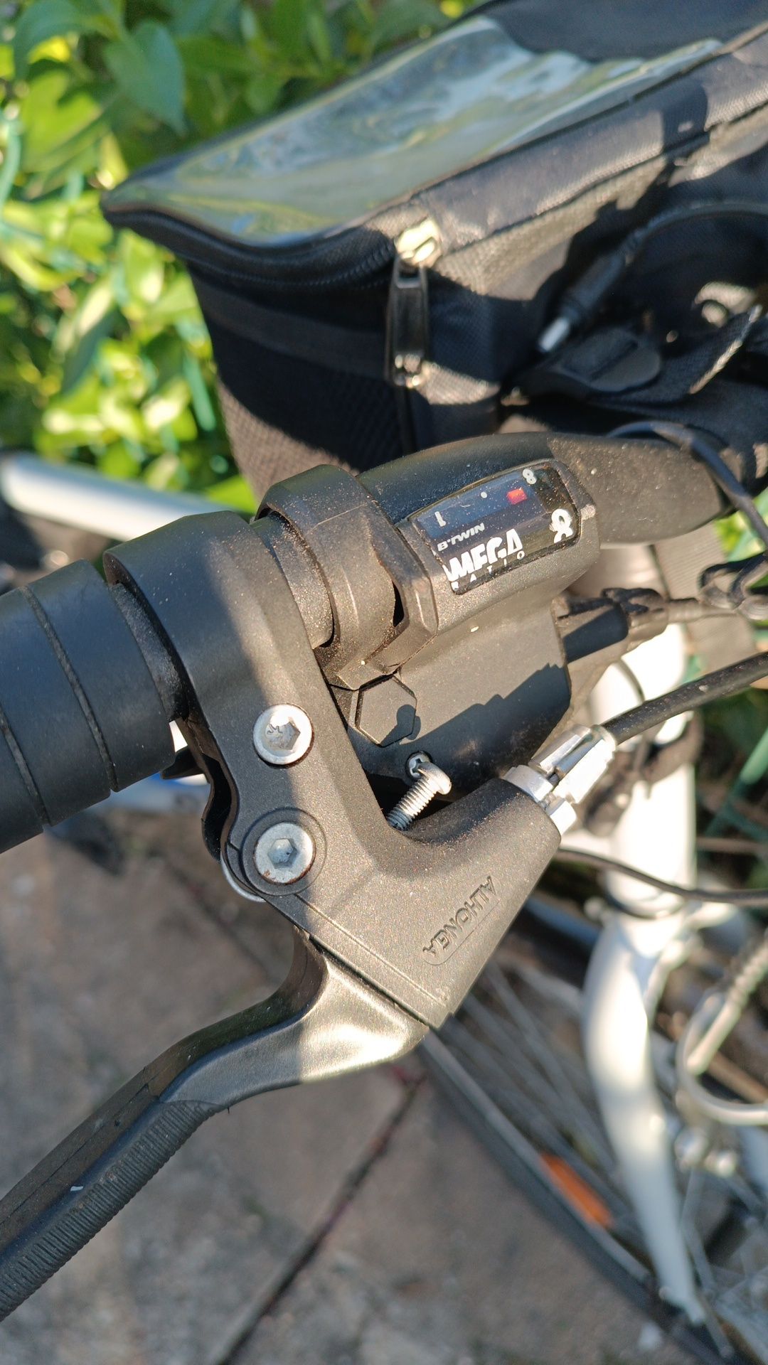 Bicicleta de trekking Riverside 120