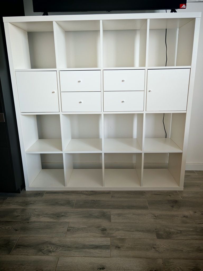 Regał Kallax Ikea 4x4