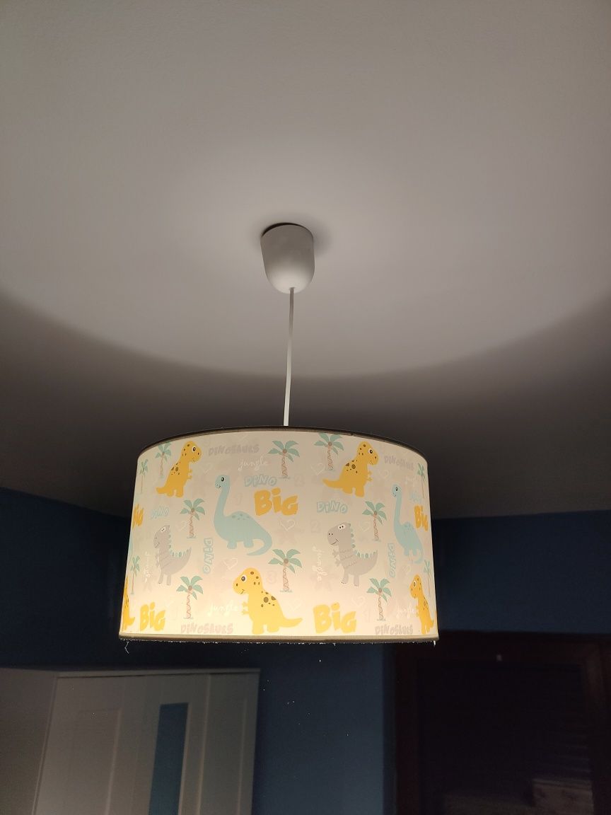 Lampa do pokoju dziecięcego