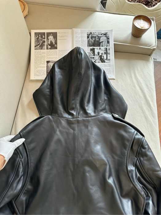 Женская кожаная куртка