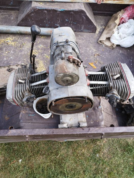 Двигун МТ Днепр і інше